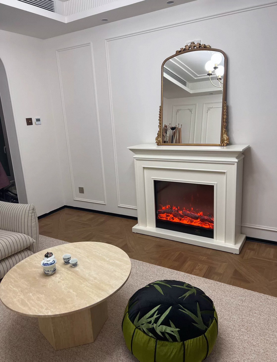 กระจกแขวนผนัง MY DOLLD HOUSE VANITY 100 ซม. สีทอง_3